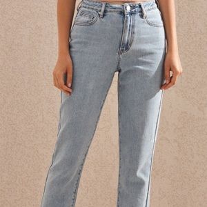 Mom jeans